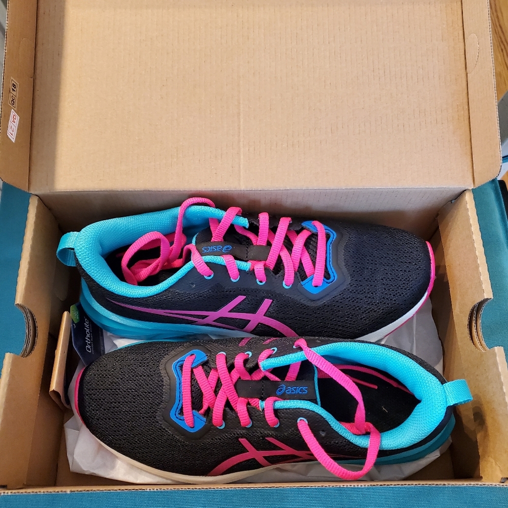 ASICS Versablast 2 Black/Pink Glo Size 8 Womens